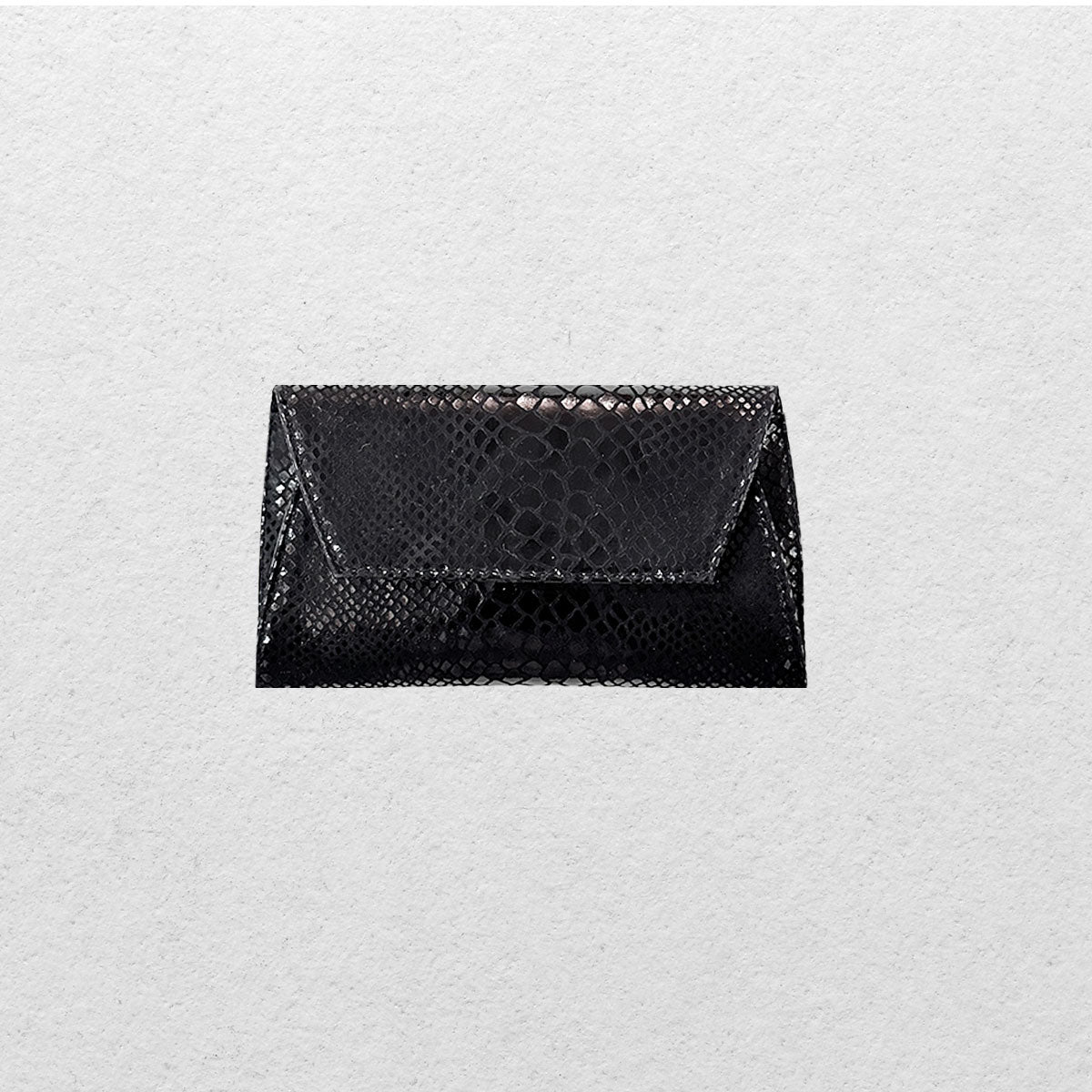 THE GENUINE ENVELOPE
