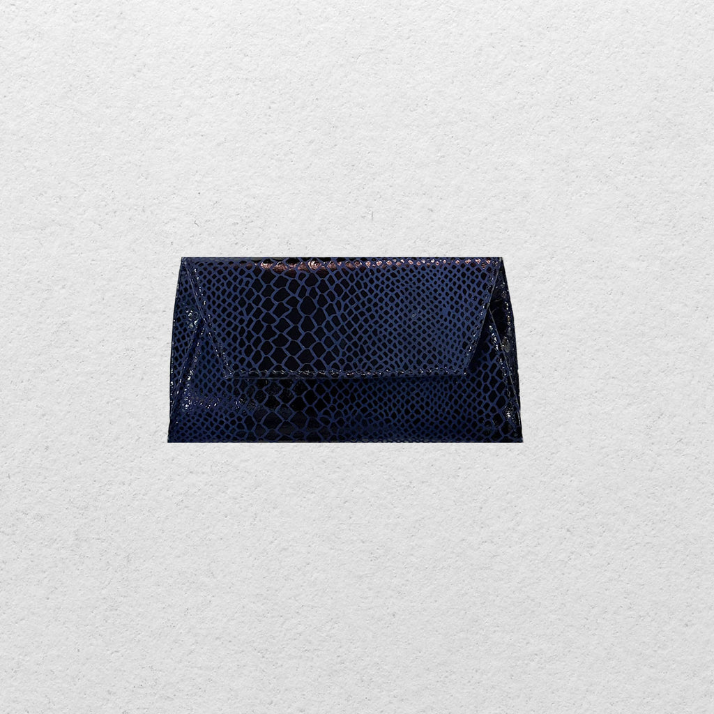 THE GENUINE ENVELOPE
